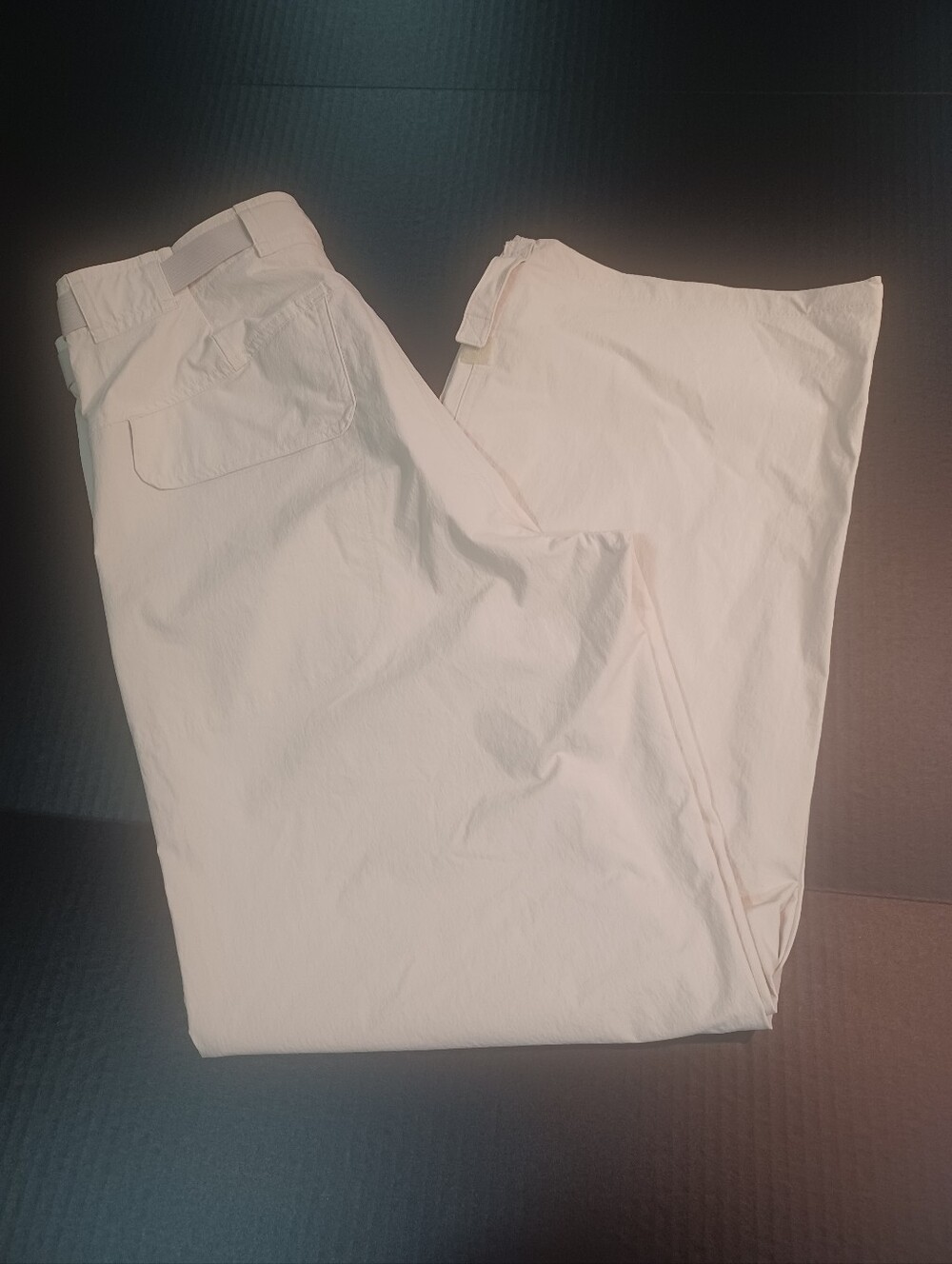 adidas Women's Cream Cargo Pants with Belted Waist Size 4 - Picture 7 of 8